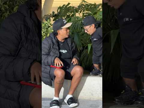 Le picó una culebra en la mano