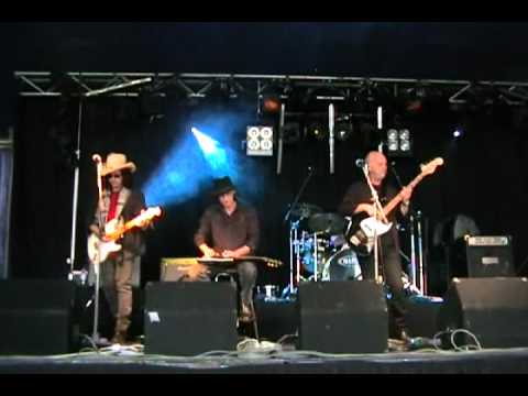 Henry Correy Blues Band    Self Made Man II  clip
