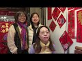Taiwanese buy Dragon New Year couplets and flowers on the eve of Lunar New Year  - 01:04 min - News - Video