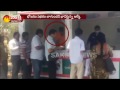 YSRCP MLA Alla Ramakrishna Reddy in a queue line for eating 5 Rupees Meals - Watch Exclusive