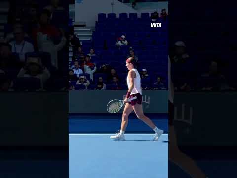 An <strong>incredible</strong> performance! 👏Nikola Bartunkova defeats No.<strong>2</strong> seed Sabalenka. #WTA #ChinaOpen #Tennis