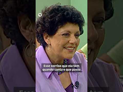 Isso sim é elogio! Bibi Ferreira exalta o talento de Maria Bethânia | Confira o #tbt do Sem Censura