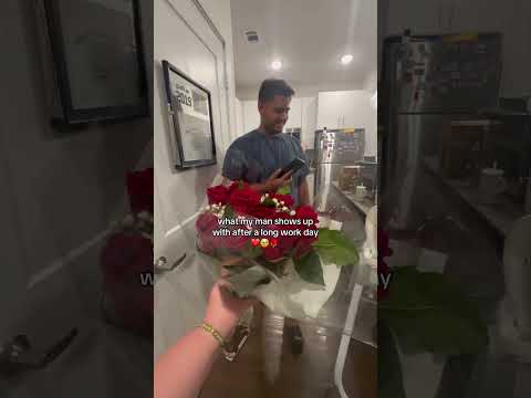 he surprised me…🥹 #shorts #relationship #relationships #relationshipgoals #couple #couples #flowers