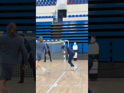 Attention à votre audition si vous jouez avec Wallem 😂