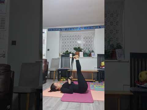 Kéo giãn gân cơ chân