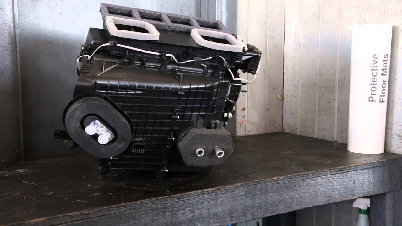 2008 Nissan Altima Evaporator Box - YouTube 2008 Nissan Altima Evaporator Box - YouTube