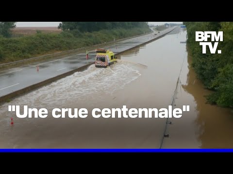 Les images impressionnantes de l'autoroute A11 inondée par les fortes pluies près de Chartres