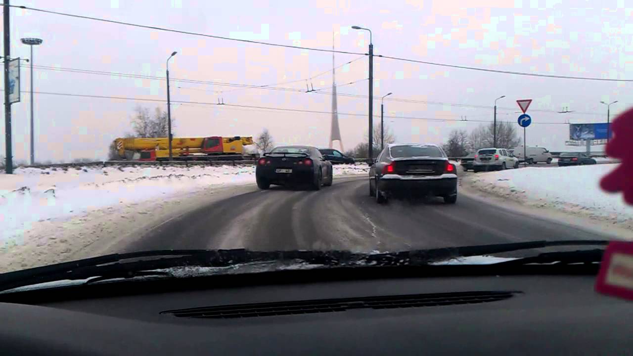 Nissan gtr snow youtube #3