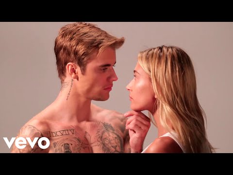 Justin Bieber - All Around Me (Music Video)