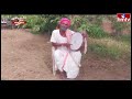 విజయశాంతి పార్టీ మారడానికి అసలు కారణం ఇదేనట| Jordar Ramulu |  Vijayashanthi | Jordar Varthalu | hmtv  - 06:29 min - News - Video