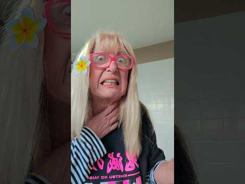 !!Se Me Seco La Garganta!! #abuelita #humor#shorts #casadelosabuelos