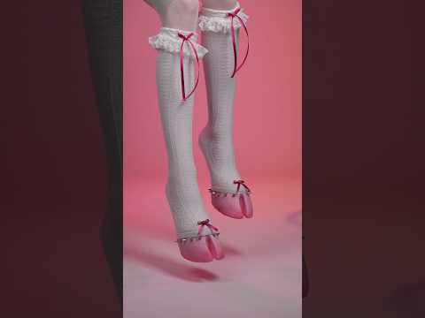 I made Valentine themed hoof shoes