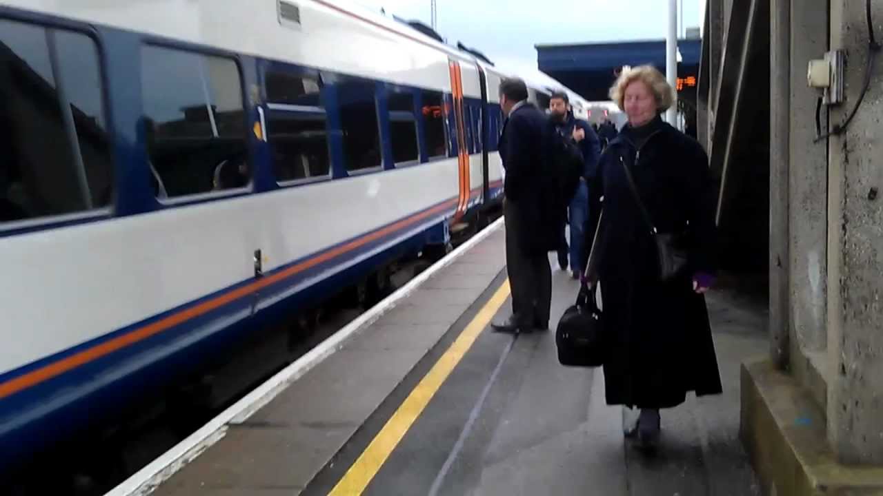 Trains at Gillingham (Dorset) Station - YouTube