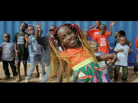 Mami La Star - Vas-y molo molo (Clip Officiel)