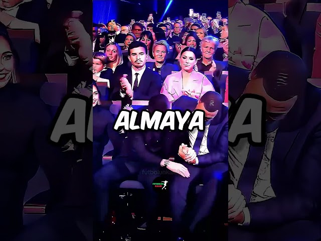 Messi Mbappe ve Antonella'yı Karıştırdı 😂😳