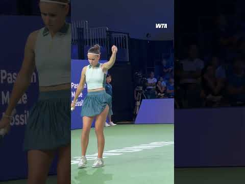 Headed into a Decider <strong>on</strong> <strong>Center</strong> Court!😮‍💨Tatiana Prozorova takes the second set against Wang. #WTA