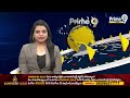 ఇళ్ల మధ్యలో మరుగుదొడ్లు..కాలనీ వాసుల ఆందోళన | Nandyal District | Prime9 News  - 04:06 min - News - Video