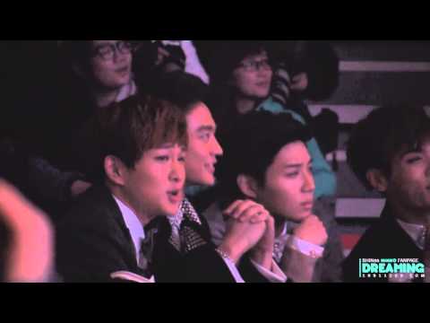 130131 SMA 1,2,3,4 따라 부르면서 신난 민호랑 온유 하이파이브