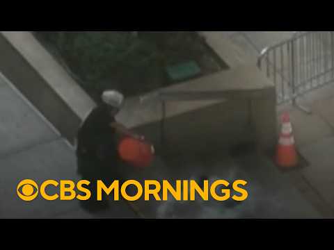 Man arrested after allegedly setting off fireworks, starting fire outside NYC federal building