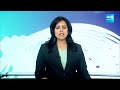 GHMC Mayor Gadwal Vijayalakshmi Likely to Join in Congress ? | Deepadas Munshi |@SakshiTV  - 02:34 min - News - Video