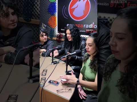 Si te gustaría ser parte de la banda, no dudes en enviarnos un mensaje! #drummer #guitar #veildeth