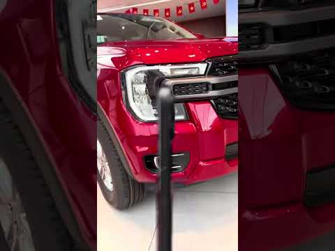 Ford Ranger XLS AT 1 Cầu màu đỏ