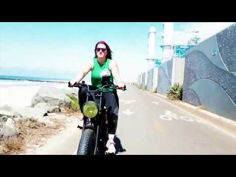 Venice Beach Boulevard UNI Moke Fat Bike Cruising