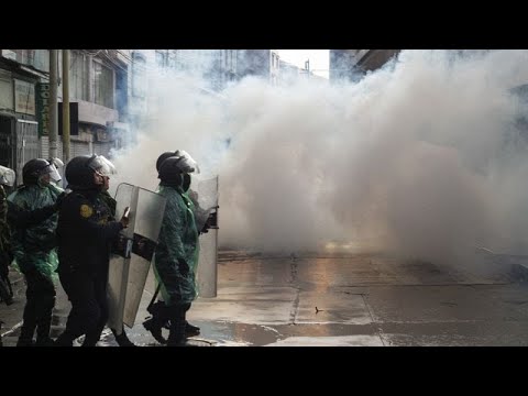 Protestos contra Presidente provocam 17 mortes no Peru