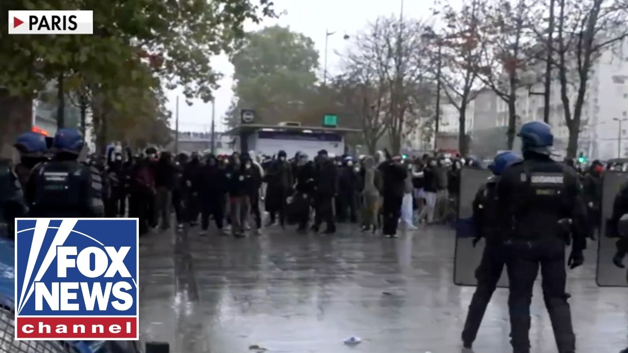 1K arrested in single day of French protests, authorities say