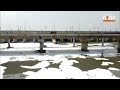 Delhi : Toxic foam floats on the surface of river Yamuna in Delhi. Visuals from Kalindi Kunj | News9