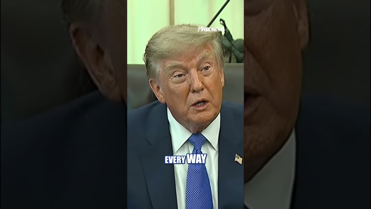 Trump takes SHOT at Biden when asked about Fauci text releases #foxnews #news #fox #us