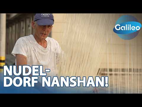 Nudel-Magie: Handarbeit im Nudeldorf-Nanshan!