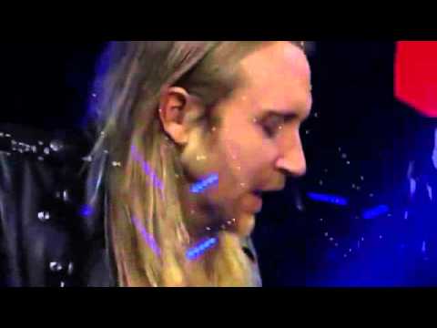 David Guetta ft Sia Bang my head Live London.mp4