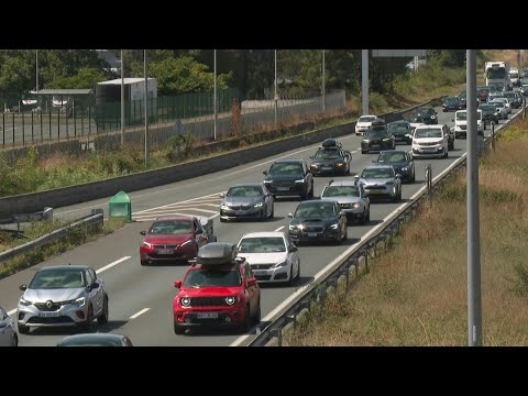 Traffic congestion worsens on France's A63 motorway near Bordeaux | AFP