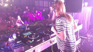 Jenny Greene live at the Button Factory NYE 2018