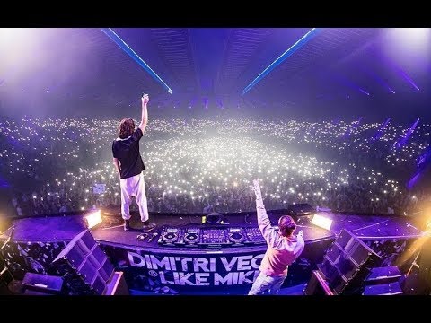 Dimitri Vegas & Like Mike vs W&W & Moguai - Arcade Mammoth (LIVE Tomorrowland 2017)