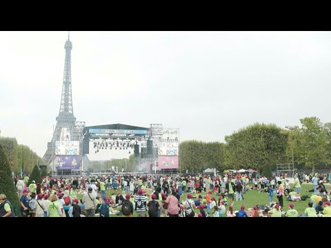 Paris hosts day of activities for children who missed holidays | AFP