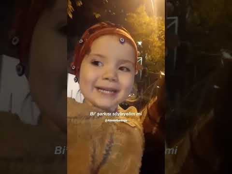 Küçük Kız Annesiyle Şarkı Söylemek İstedi, Ama Sonrası Sürpriz! 😍🎶 #shorts #müzik #şarkı #sevgi