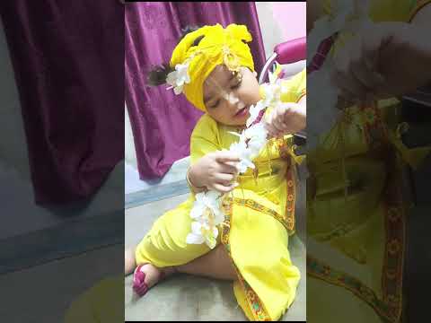 Hey Krishna🥰🥰#Adharam Madhuram nayanam Madhuram🙏#viral #youtubeshorts#ytshorts #trending short song👍