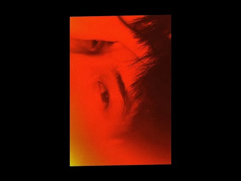 用手指挡住闪光灯自拍 轻松拍出胶片漏光感#自拍#手机摄影#同学的拍照日记