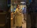 Katrina Kaif Airport पर Stylish अंदाज में आईं नज़र