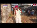 హోళీనాడు అడ్డంగా బుక్కైన రాములు | Jordar Ramulu | Jordar News | hmtv  - 06:02 min - News - Video