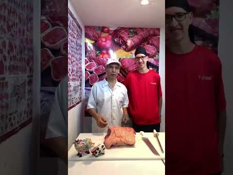 Seu Luiz mostrando o famoso..............................