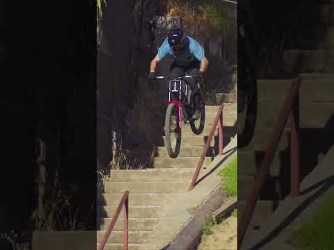 Nothing better than a good slow-motion of Pedro Ferreira on his local stairs to see the FRS works