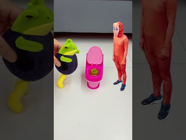 Ballerina needs a toilet