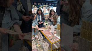 Come and visit our viral charm bar in Camden Market 🎀🧚‍♀️ #lynalondon #charmbar #camdenmarket #fyp