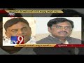 Political Mirchi :Brothers Vinod vs Vivek in TRS