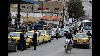 طوابير البنزين.. مشهد من حياة العراء داخل سوريا | لم الشمل ...