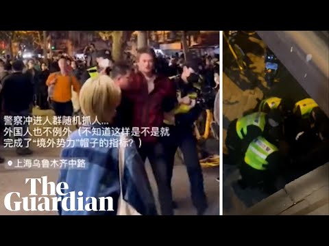 China: Video shows BBC journalist's arrest during Covid protest