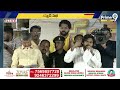 పవన్ కళ్యాణ్ మాట్లాడుతుంటే బుడ్డోడి రియాక్షన్ చుడండి..! | Pawan Kalyan Speech At Amalapuram  - 02:20 min - News - Video